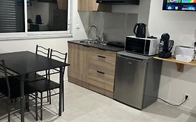Studio indépendant&lumineux